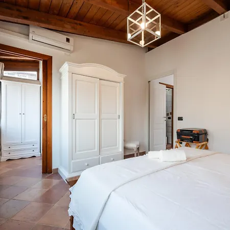 アパート Greta House San Benedetto カリアリ
