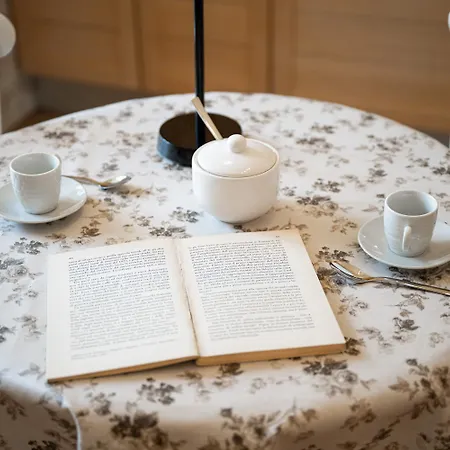 Greta House San Benedetto * カリアリ