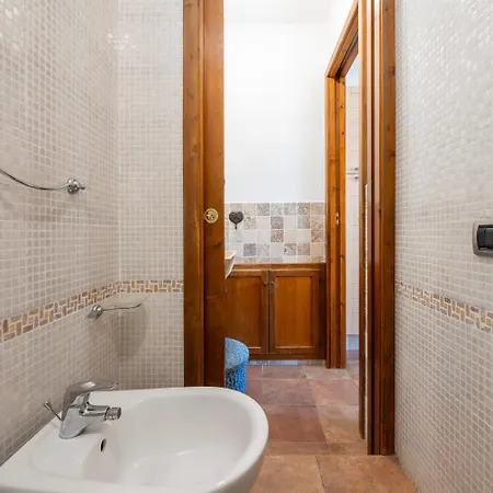 Greta House San Benedetto アパート *