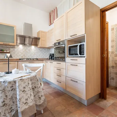 Greta House San Benedetto Appartamento *