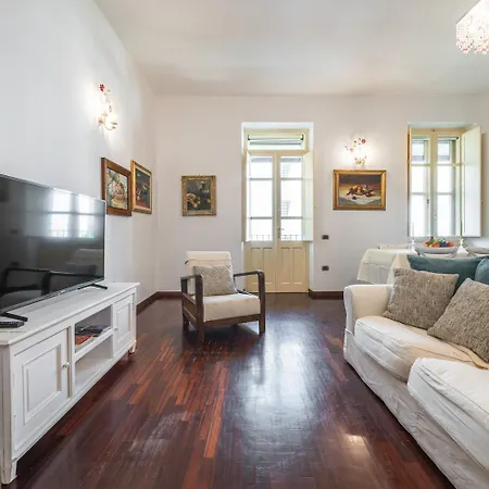 Greta House San Benedetto アパート *