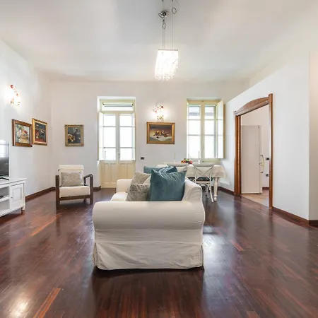 Greta House San Benedetto Appartamento *